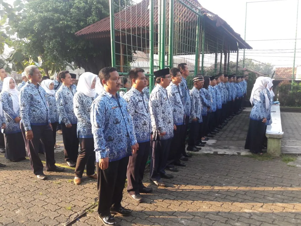 Peringatan Hari Kebangkitan Nasional SMK Negeri 52 Jakarta | Berita ...