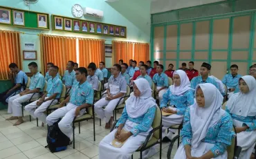 Foto Kegiatan Warna Warni SMK Negeri 52 Tahun 2018_3 46 whatsapp_image_2018_10_18_at_10_24_00