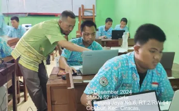 Foto Kegiatan PRAKTISI INDUSTRI MENGAJAR DI SMK 30 ~blog/2024/12/30/3