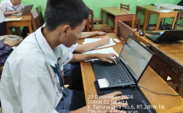 Foto Kegiatan PRAKTISI INDUSTRI MENGAJAR DI SMK 40 ~blog/2024/12/30/4