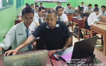 Foto Kegiatan PRAKTISI INDUSTRI MENGAJAR DI SMK 5 ~blog/2024/12/30/5