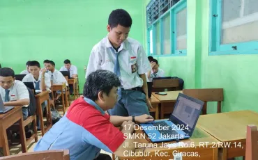 Foto Kegiatan PRAKTISI INDUSTRI MENGAJAR DI SMK 18 ~blog/2024/12/30/7