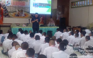 Foto Kegiatan LDKS SMKN 52 JAKARTA TAHUN 2024 27 ~blog/2024/8/27/1000394472