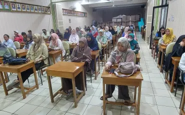 Foto Kegiatan Penguatan dan Pengarahan SNBP Kepada Orang Tua Wali Siswa 5 ~blog/2025/2/12/5