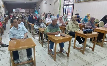 Foto Kegiatan Penguatan dan Pengarahan SNBP Kepada Orang Tua Wali Siswa 8 ~blog/2025/2/12/8