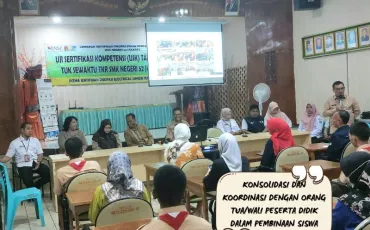 Foto Kegiatan KONSOLIDASI DAN KOORDINASI DENGAN ORANG TUA/WALI PESERTA DIDIK DALAM PEMBINAAN SISWA 1 ~blog/2025/2/19/1