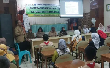 Foto Kegiatan KONSOLIDASI DAN KOORDINASI DENGAN ORANG TUA/WALI PESERTA DIDIK DALAM PEMBINAAN SISWA 7 ~blog/2025/2/19/7